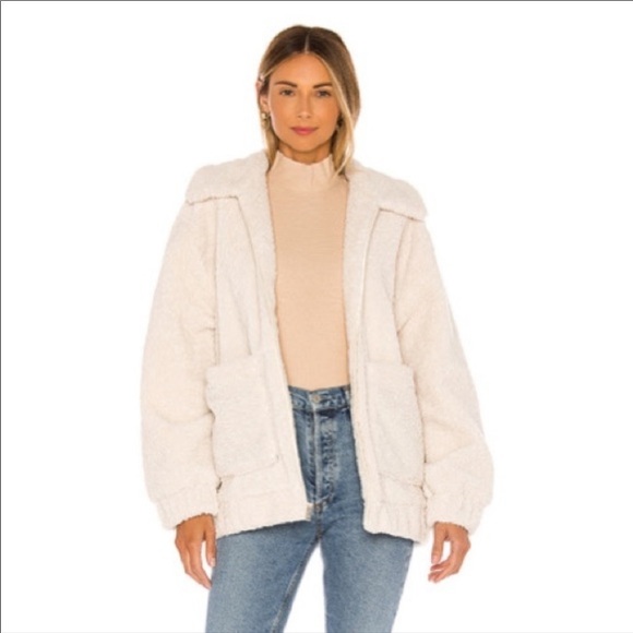 UGG FAUX FUR WINTER SHERPA OVERSIZED JACKET - Picture 1 of 12